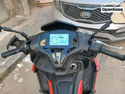 Yamaha Aerox 2