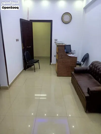 عياده مفروشه للايجار بسعر لقطه في الشيخ زايد بموقع حيوي جدا قريبه لكل الخدمات والمواصلات 3