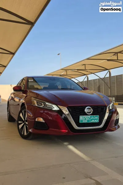 نيسان التيما SV 3