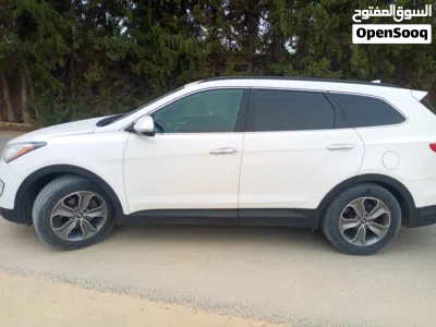Hyundai Santa Fe GL 2