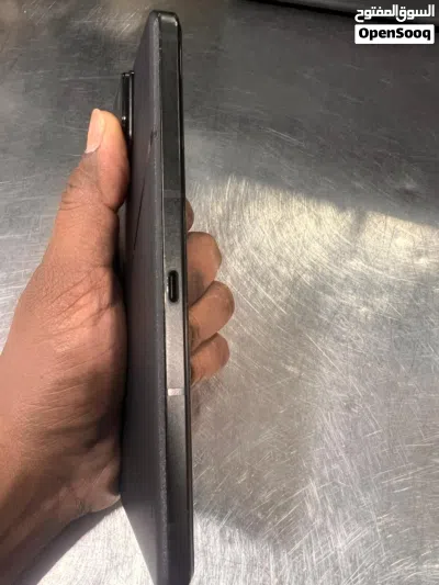 ASUS ROG Phone 8 Pro (16GB RAM / 512GB Storage) 4