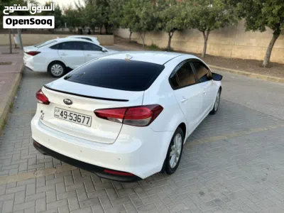 Kia K3 GT 4