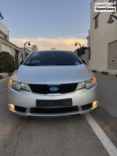 Kia Forte GT 2