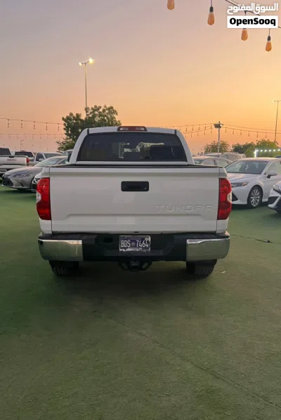Toyota Tundra SR5 2