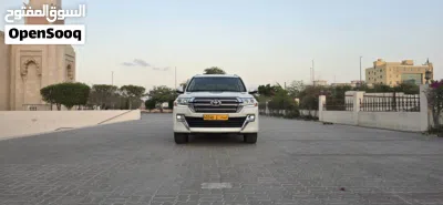 تويوتا لاند كروزر GXR 3