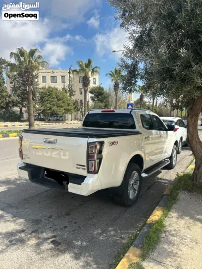 ايسوزو D-ماكس LS 2