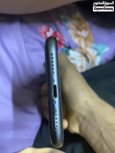 Iphone11 veryy good condition 3