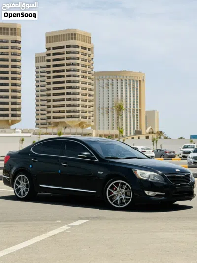 كيا كادينزا Standard 2