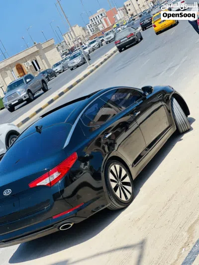 Kia K5 GT 4