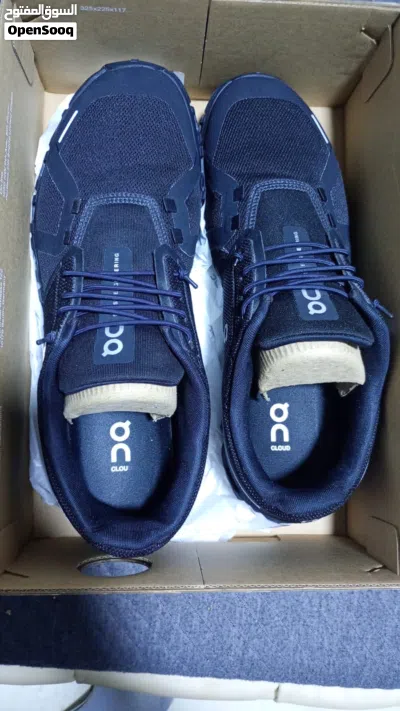 حذاء 6 on cloud بحال الوكالة روح فيه على الشركة اذا مش اصلي برجع اصلي ون كلاود 6 2