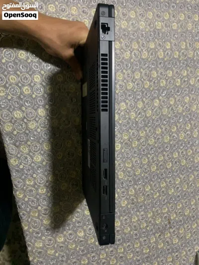 لابتوب Dell i7 جيل تامن كسر زيرو 4