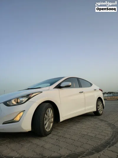 هيونداي افانتي SE 2