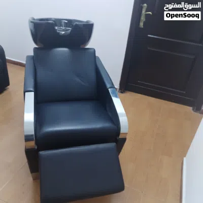 كرسي مع مغسله للبيع 2