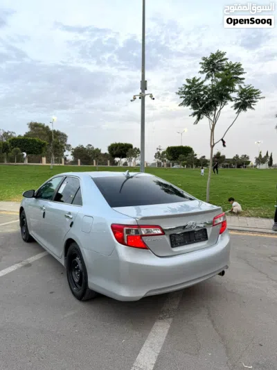 تويوتا كامري LE 2