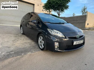 تويوتا بريوس Prius 3