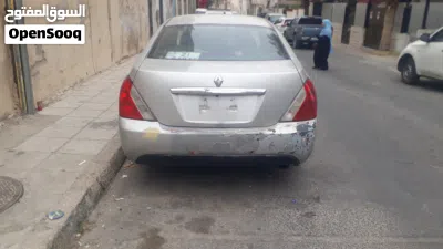 رينو سافران Standard 4