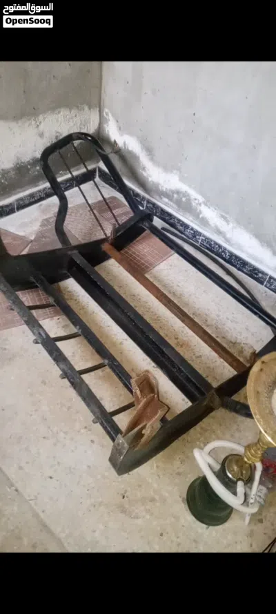 دعمة بكم حديد صب كانت راكبه على هايلوكس 2