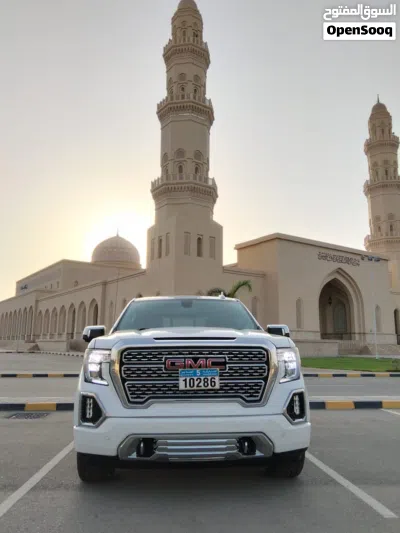 GMC Sierra Denali 2