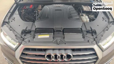 Audi Q7 SQ7 3