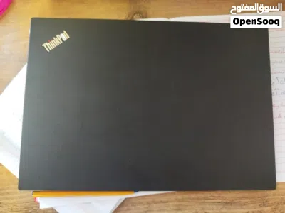 الوحش Lenovo ThinkPad T14 الجيل الأول 2