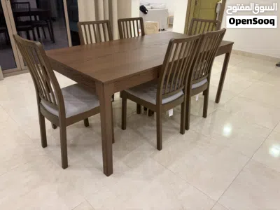 Extendable table with 6 chairs طاولة طعام قابلة للتوسعة 3