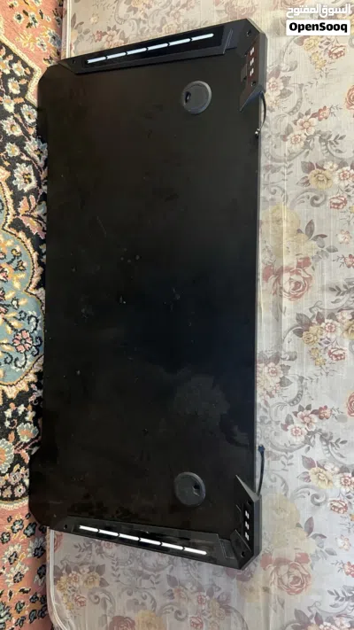 طاوله gaming RGB محتاجه سلك وبراغي يعني كوم الي بدو ياها بدو يصلحها شريتها 60 دينار 2