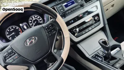 Hyundai Sonata Standard 2