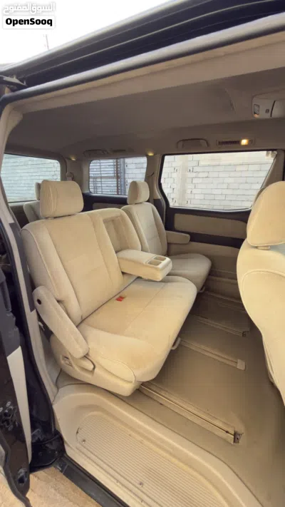Toyota Alphard 2.4L 3