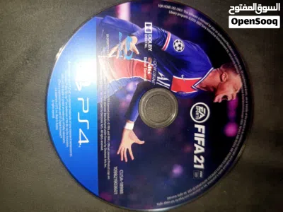 للبيع فيفا 21 (FIFA 21) PS4 مستعمل بحالة الوكالة - شغال 100% 2