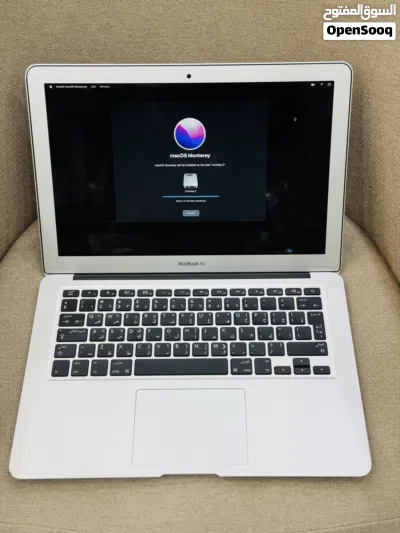 Apple macbook air 2017 model 3
