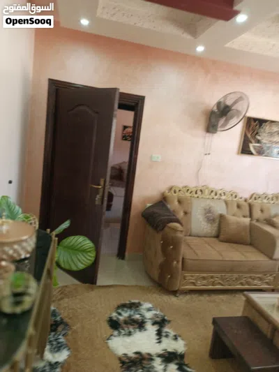 شقه للبيع طابق ثاني 3