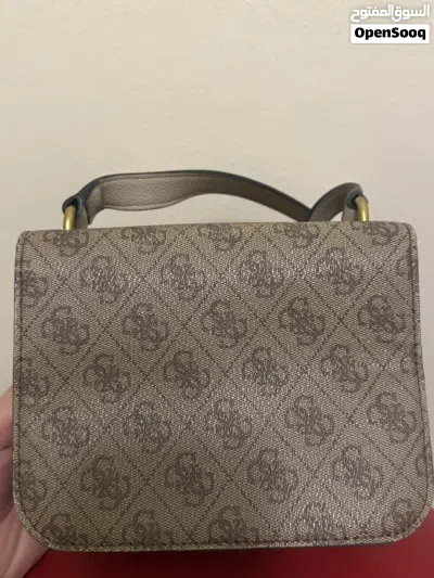 شنطه guess الاصليه 2