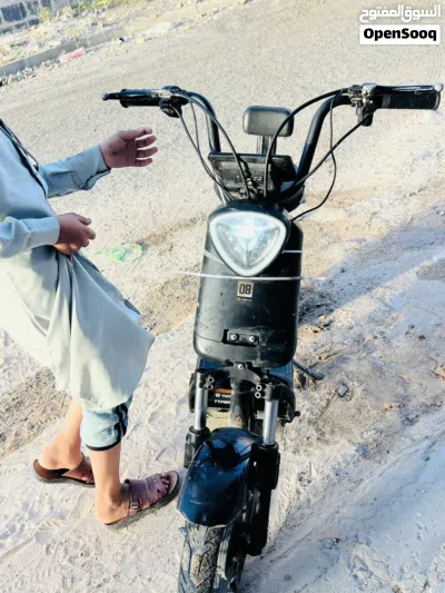 سكوتر ياديا ابو شفره وشاشه النوع الضخم 3