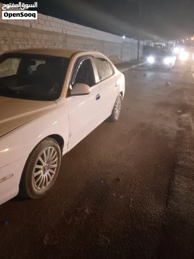 Hyundai Avante 4