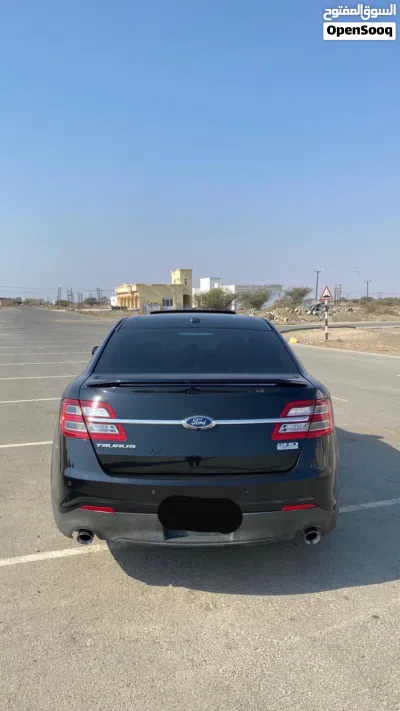 Ford Taurus SHO 4