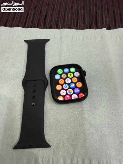 Selling my Apple Watch Series 10 (GPS), 46mm in Jet Black color 3