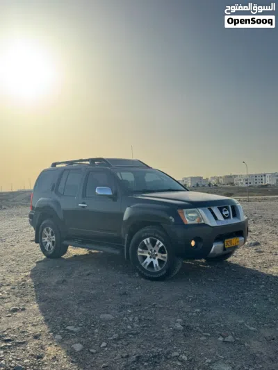 Nissan X-Terra SE 2