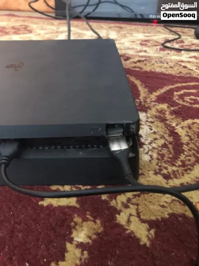 للبيعPs4 slim 4