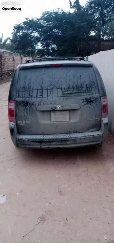 Dodge Caravan Standard 2