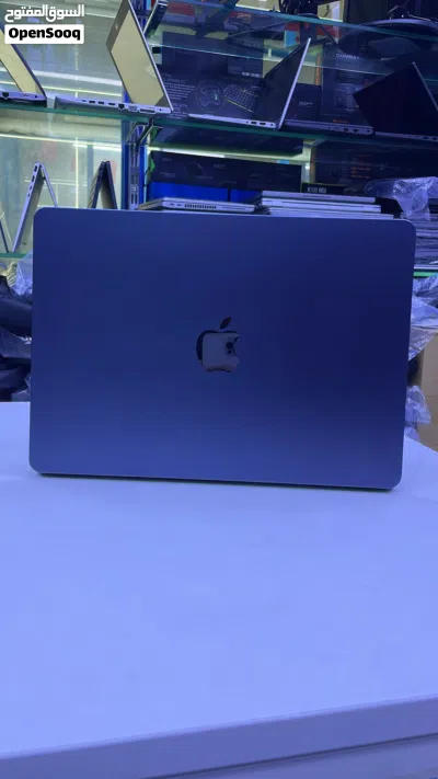 للبيع MacBook Air M4 بحالة ممتازة جدًا، شبه جديد الرام: 16GB 3