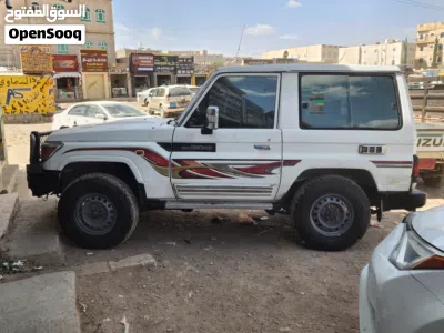 تويوتا لاند كروزر Land Cruiser 70 2
