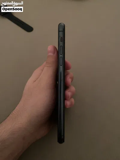 iPhone 11 Pro Max 3