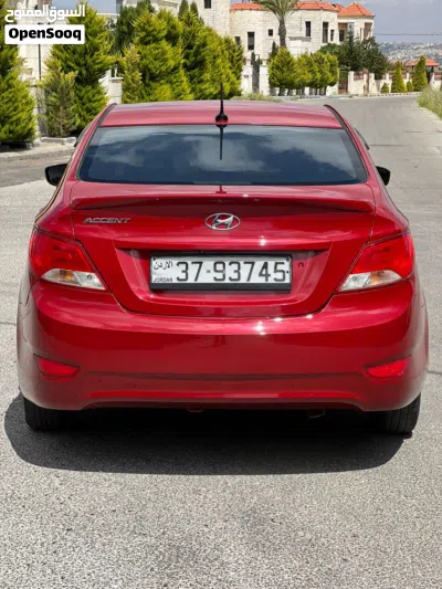 Hyundai Accent GLS 3