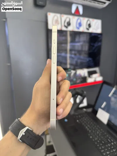 iPhone 14 Plus 256gb used////مستخدم بحالة الجديد ولا ربع خدش كفالة خطيه إرجاع 2