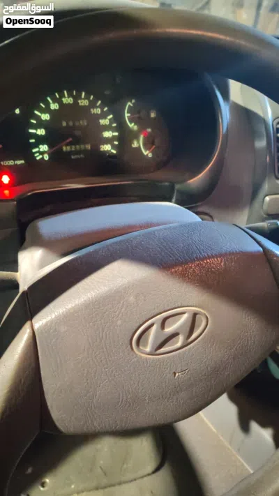 Hyundai Verna Standard 3