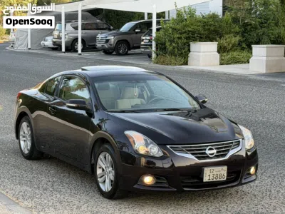Nissan Altima S 4