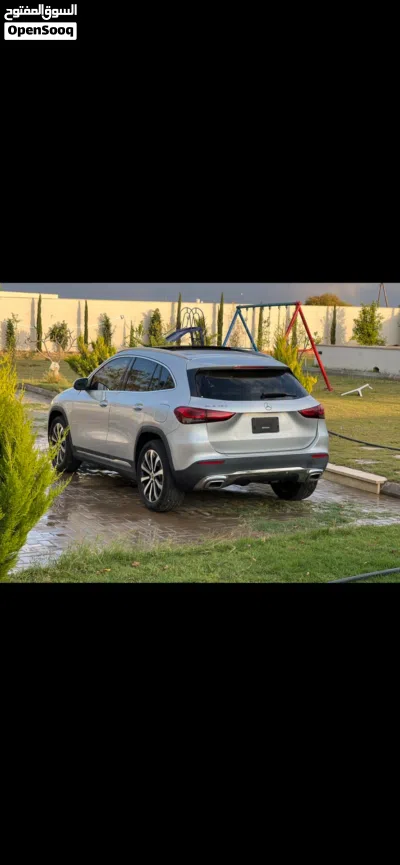 Mercedes Benz GLA-Class GLA 250 3