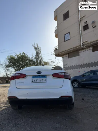 كيا سيراتو GT 4