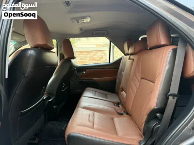 Toyota Fortuner GXR 4