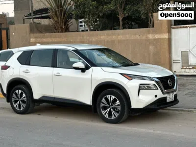 نیسان رۆگ SV 4